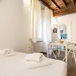 Central Florence Loft