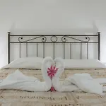 Pitti Two Bedroom Apartment