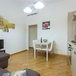 Stylisch Canacci 2 Bedroom Apartment