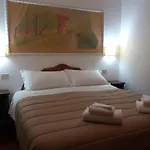 Hotel Airone