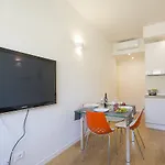 Alinari Apartment