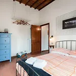 Authentic Flat In The City Center