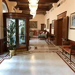 Hotel Pierre