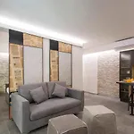 Pitti Apartment