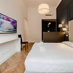 Daphne Guest House