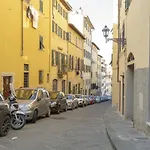 Ponte Vecchio\'S Nest
