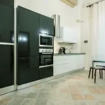 Duomo 2 Bedroom Apartment