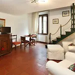 L\'Antico Giglio - Sweet Dreams In Florence