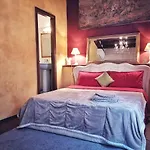 Real Rustic Tuscany Style In Center