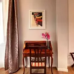 Lilium Elegant Apartment