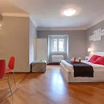 Espresso Apartment By Mamo Florence