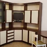 Leopoldo Apartment