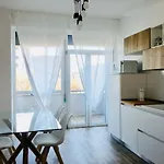 Lumina Apartment & Free Parking