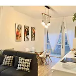 Lumina Apartment & Free Parking