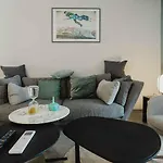 EE Florence Luxury Apartments