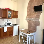 Florentia Home