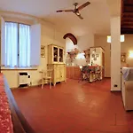 Il Loft di Cinzia&Andrea Family home in HeartOfArt