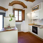 Pignone Apartment By Mmega