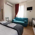 Florest Guest House