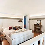 White Suite Florence