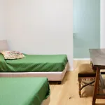 Giovanni Angelico Wood And Design Apartment