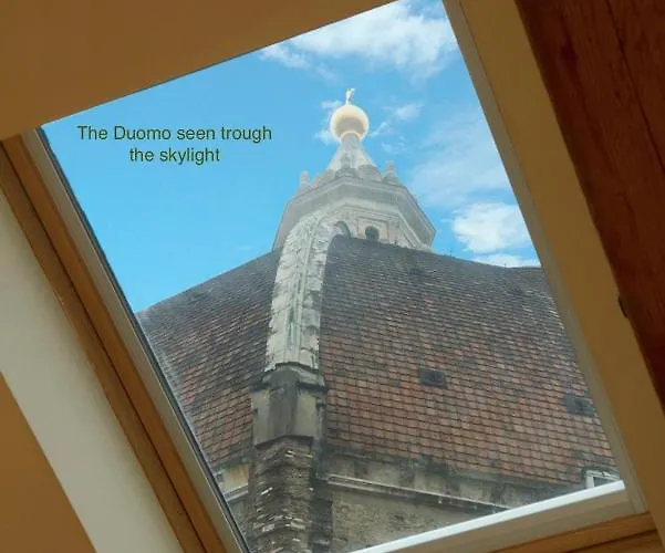 The Flora And Florian Apartments - The Feeling Of Touching The Duomo