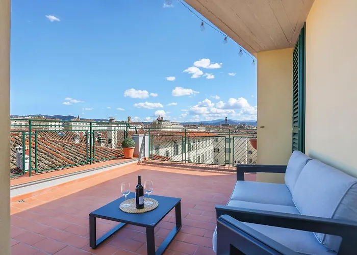 Penthouse With Big Terrace In Oltrarno