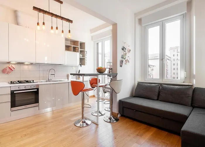 Doni Quiet And Comfortable Apartament With Balcony