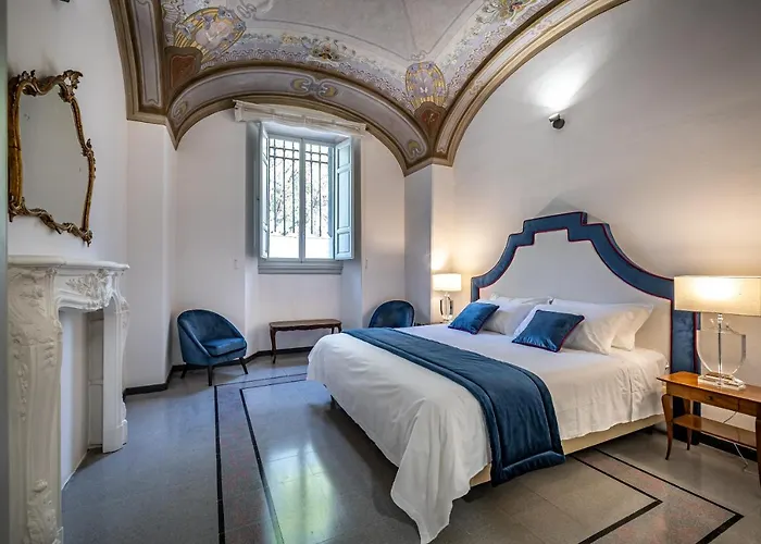 Yid Five Luxury Suites Apt With Secret Garden