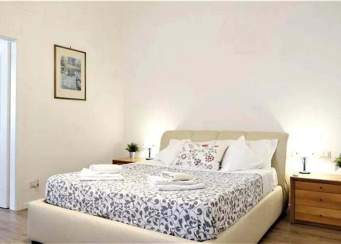 Wine Apartments Florence Morellino