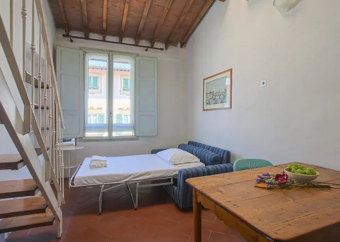 Camilla - Sweet Dreams In Florence