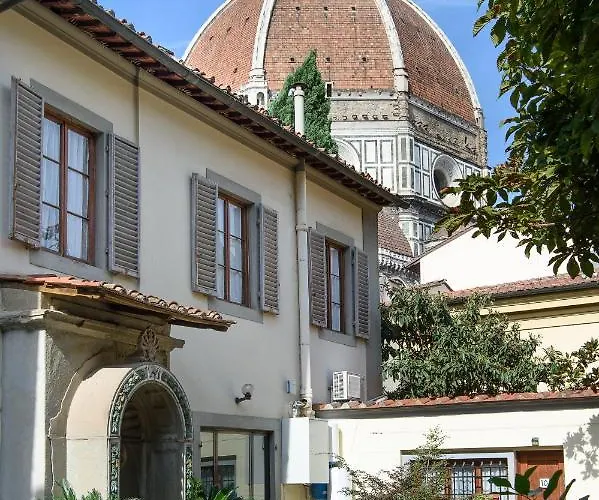 La Gabbia Del Grillo Apartments & Suites