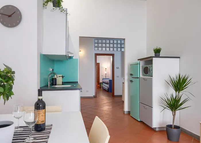 Le Cure Large Apt, 6+1 Beds. Center 15 Min Far By Bus.