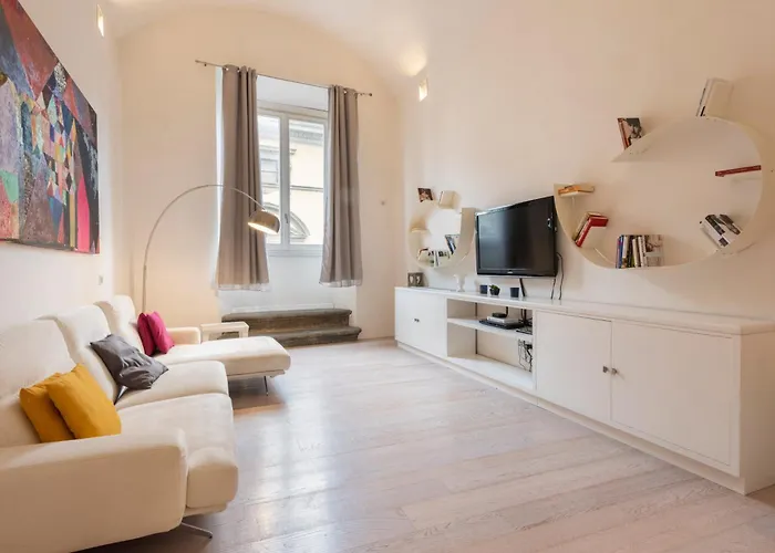 Le Grazie Luxury Apartment By Mmega