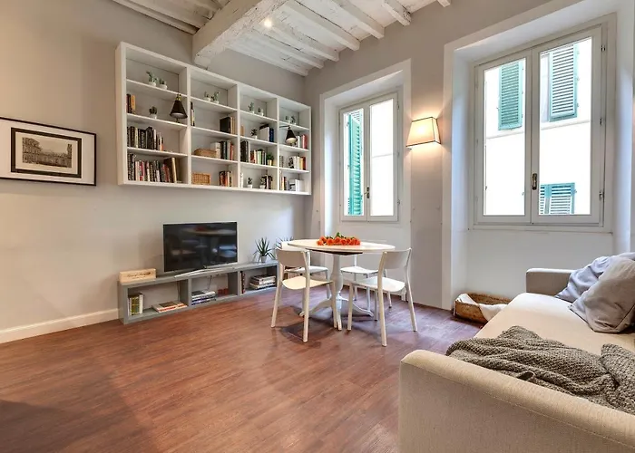 Cloe Apartment By Mamo Florence