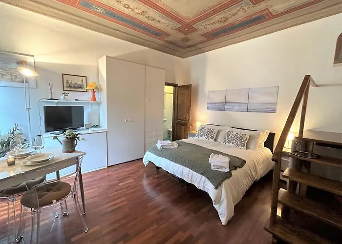 Romantic Nest Florence Studio