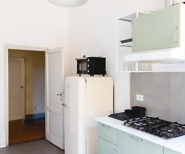 Comfy Big Apartment Outside Ztl