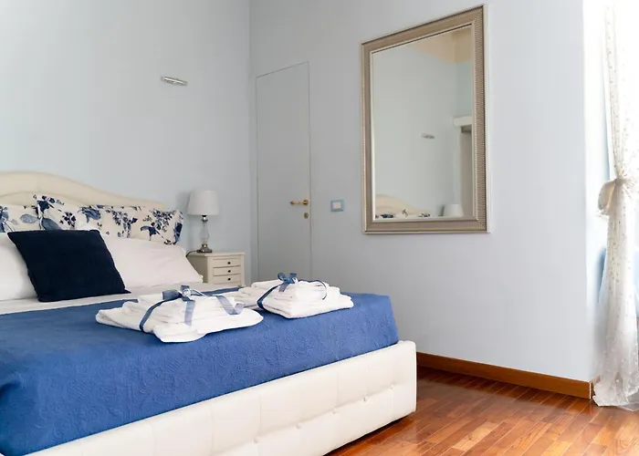 The Florence Dream Terrace - Lea Blue