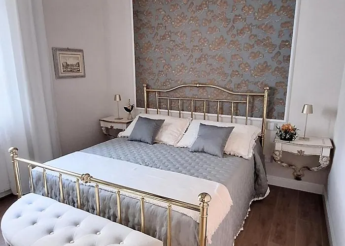 Messer Niccolo - Apartment In Florence