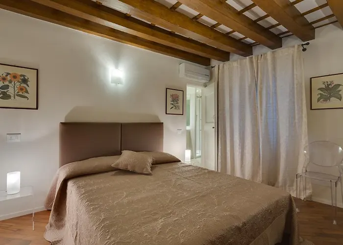 Apartments Florence - Vigna Nuova Alberti
