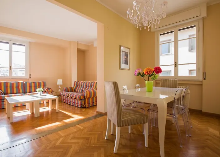 Ponte Vecchio Exclusive Flat