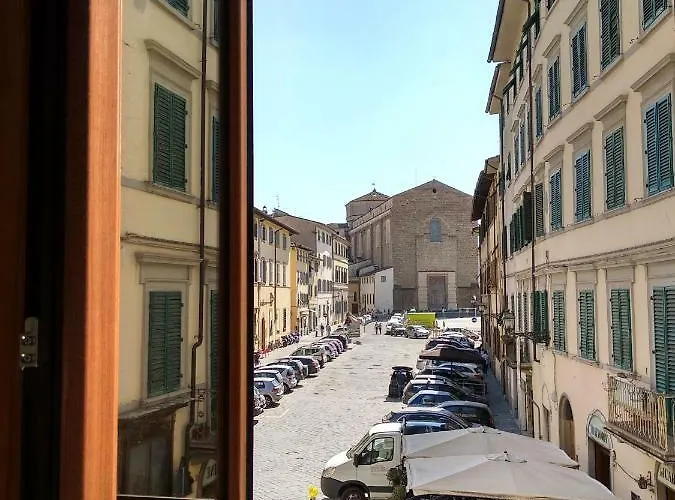 Wonderful View Carmine