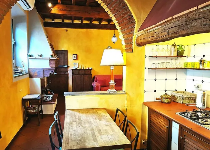 Real Rustic Tuscany Style In Center