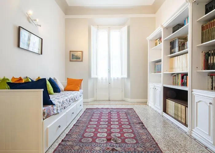Santa Maria Novella 4 Bedrooms By Mmega