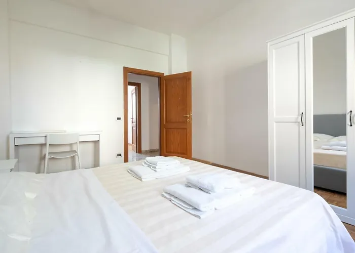 Novoli 4 Bedrooms By Mmega