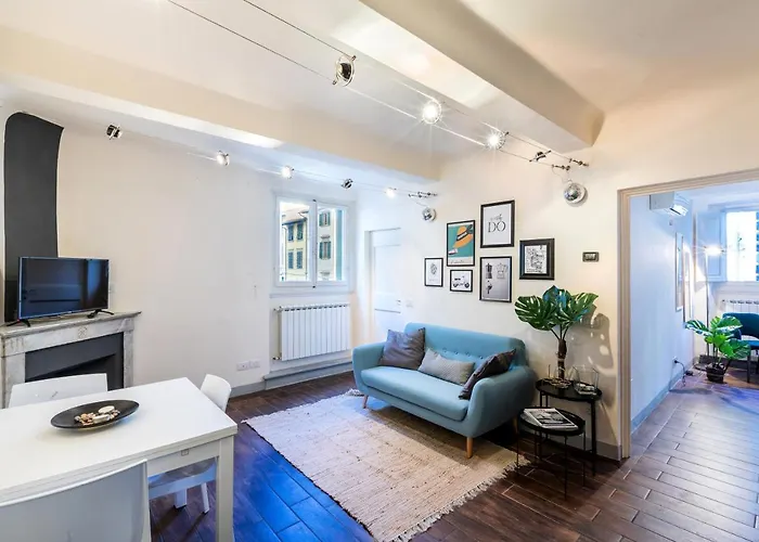 Historic Center Apartment - Next To The River, All Attractions - By Likehomeflorence