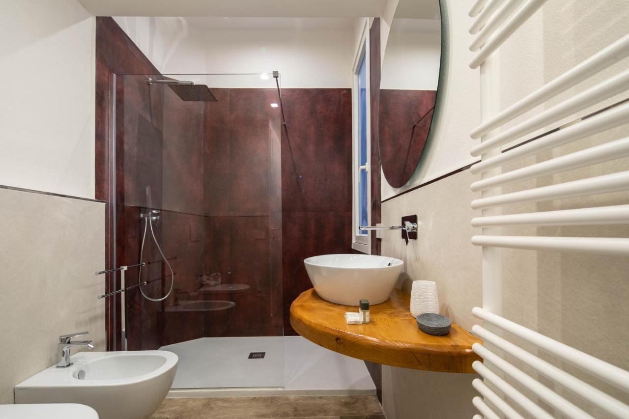 Magenta Luxury Apartment *