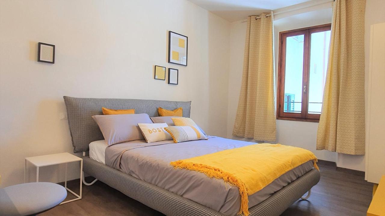 Appartement Elegant Yellow In San Gallo Florence