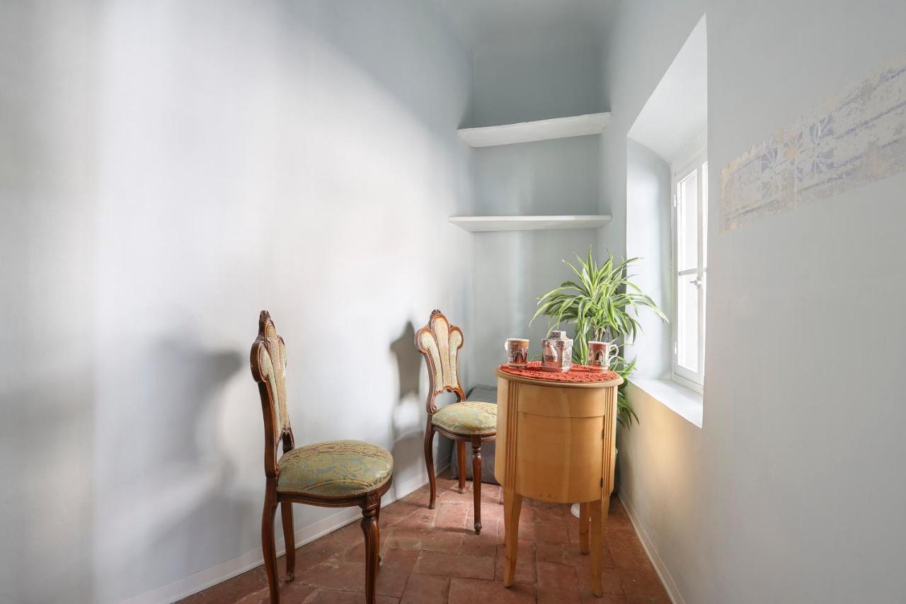 Lullaby Near Palazzo Vecchio And Piazza Signoria -hosted By Sweetstay Apartment