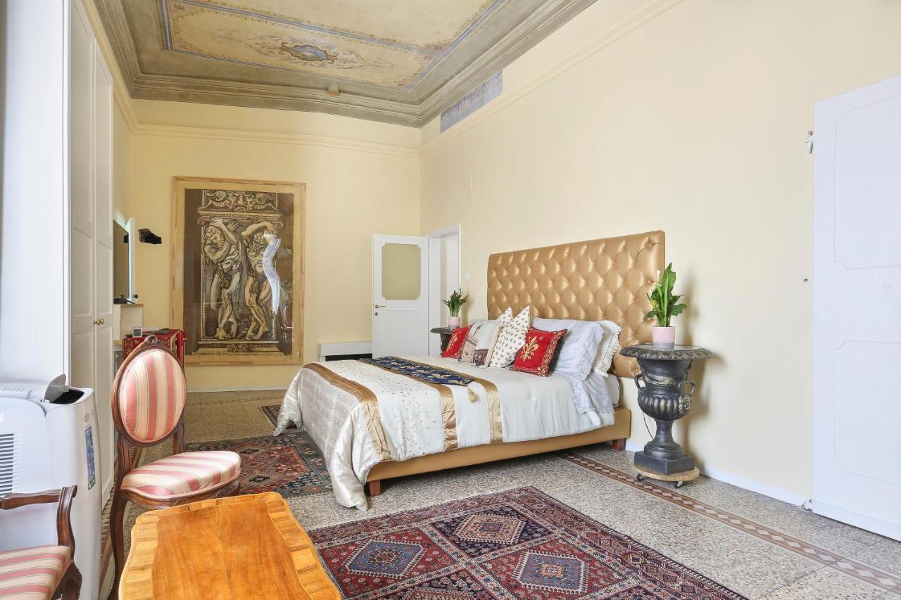 Lullaby Near Palazzo Vecchio And Piazza Signoria -hosted By Sweetstay *